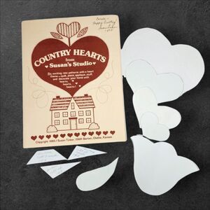 Vintage 1980 Country Hearts Pattern Susan’s Studio Signed by Designer Cottage